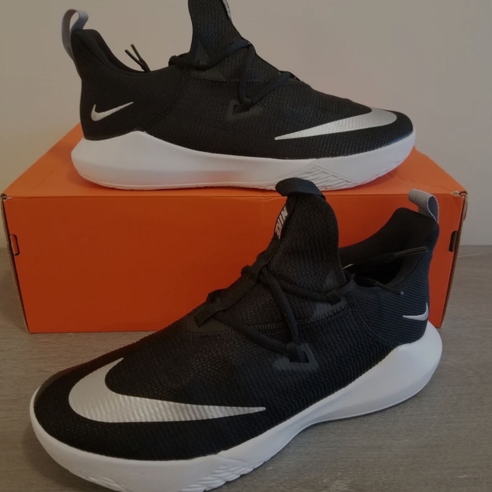 Nike Zoom Shift TB
